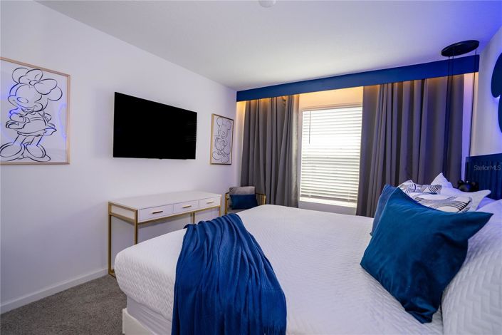 Image No.61-5 Bed Townhouse for sale