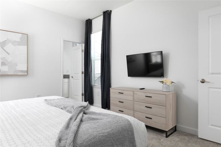 Image No.11-5 Bed Townhouse for sale