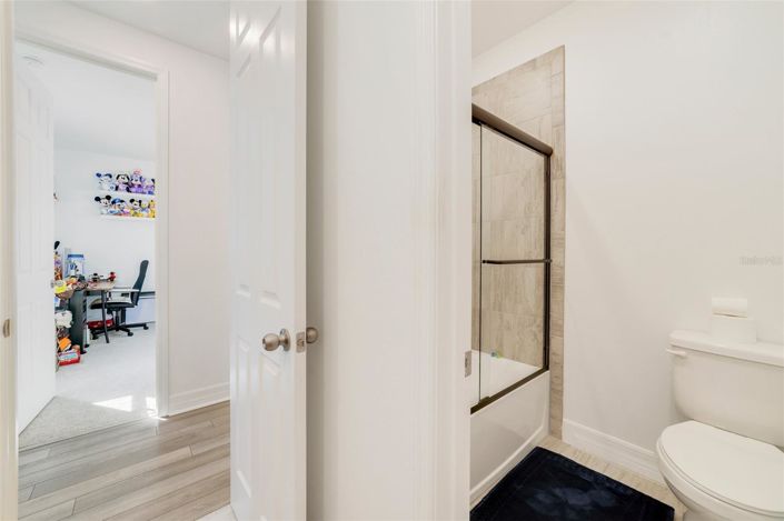 Image No.23-3 Bed Townhouse for sale