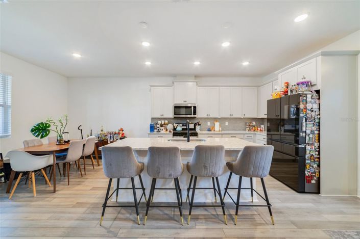 Image No.6-3 Bed Townhouse for sale