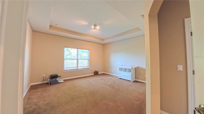 Image No.25-4 Bed House for sale