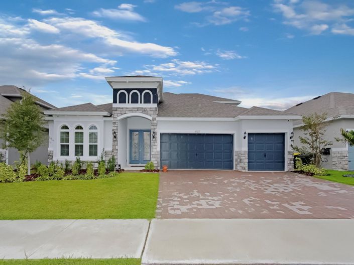 Image No.1-4 Bed House for sale