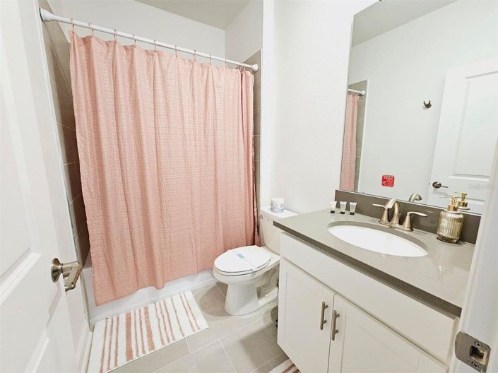 Image No.26-5 Bed House for sale