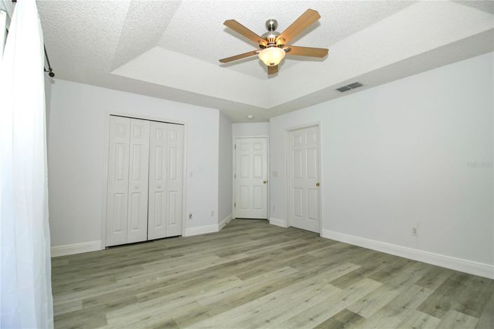 Image No.28-5 Bed House for sale