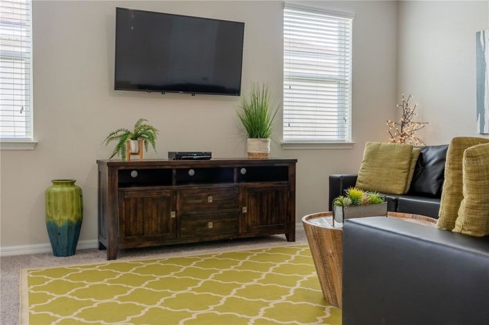 Image No.33-6 Bed House for sale