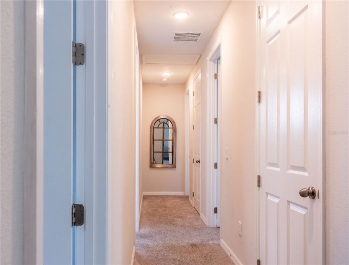 Image No.36-6 Bed House for sale