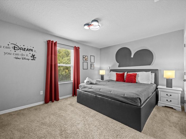 Image No.18-7 Bed House for sale