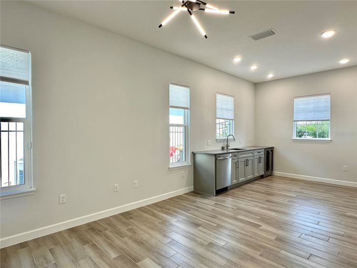 Image No.32-4 Bed House for sale