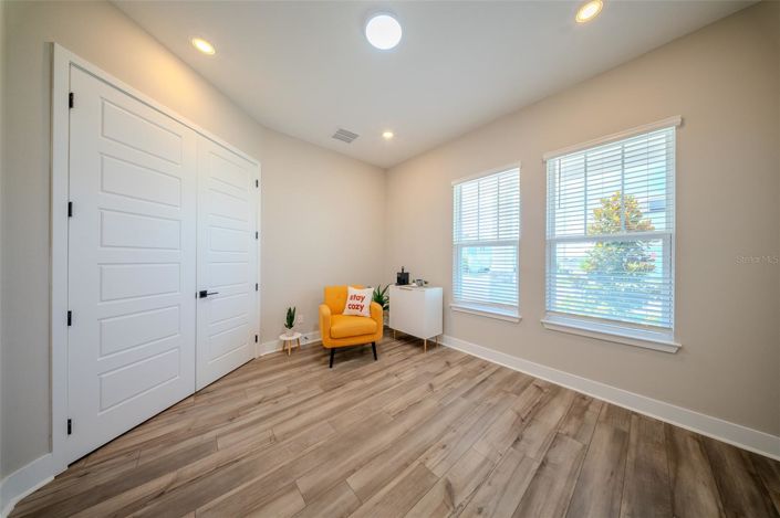 Image No.19-3 Bed House for sale