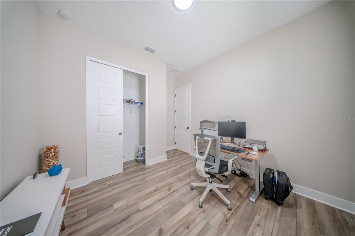 Image No.31-3 Bed House for sale