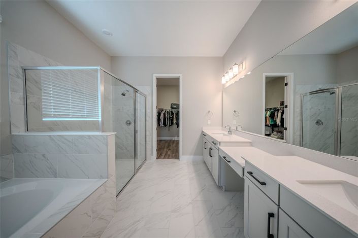 Image No.39-3 Bed House for sale