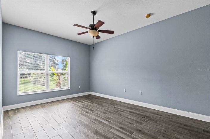 Image No.27-4 Bed House for sale