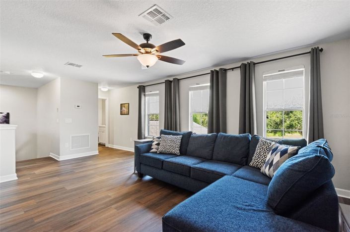 Image No.21-4 Bed House for sale