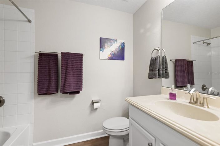 Image No.27-4 Bed House for sale