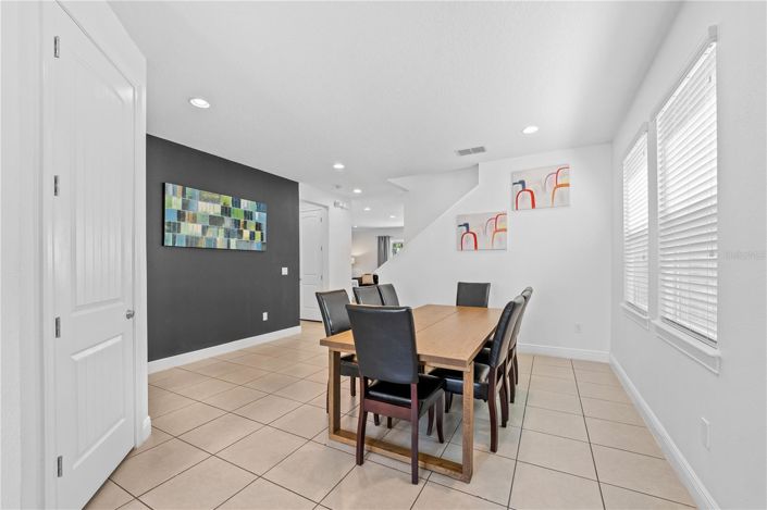 Image No.5-5 Bed House for sale