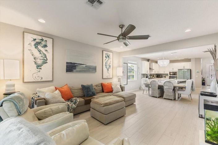 Image No.15-4 Bed House for sale