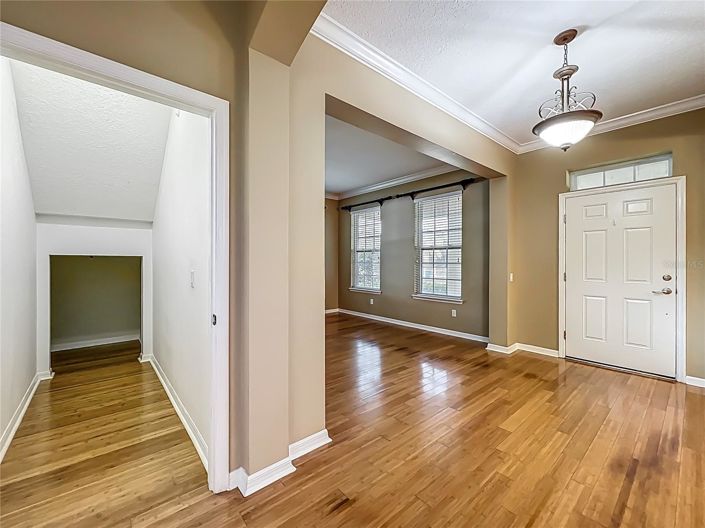 Image No.9-4 Bed House for sale