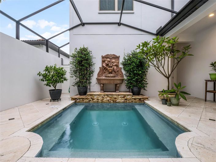 Image No.3-4 Bed Townhouse for sale