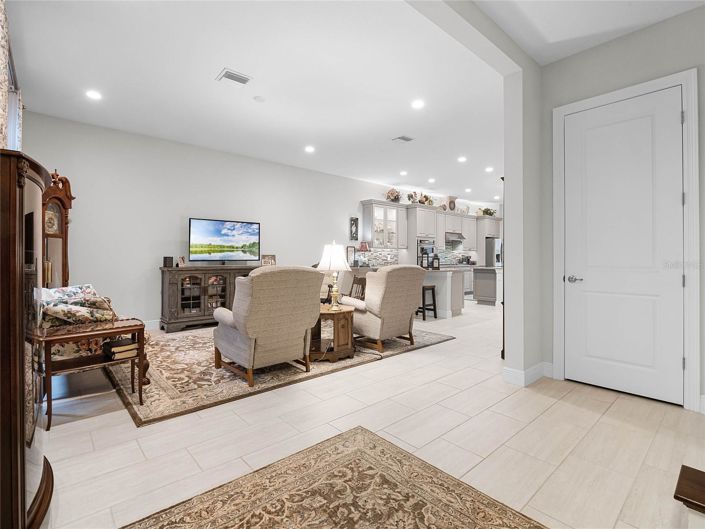 Image No.7-4 Bed Townhouse for sale