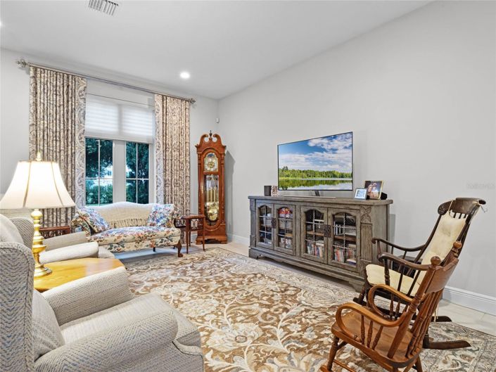 Image No.9-4 Bed Townhouse for sale