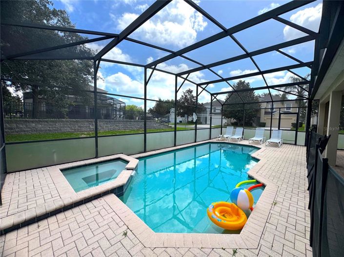 Image No.29-6 Bed House for sale