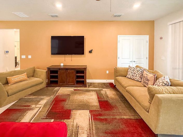 Image No.10-7 Bed House for sale