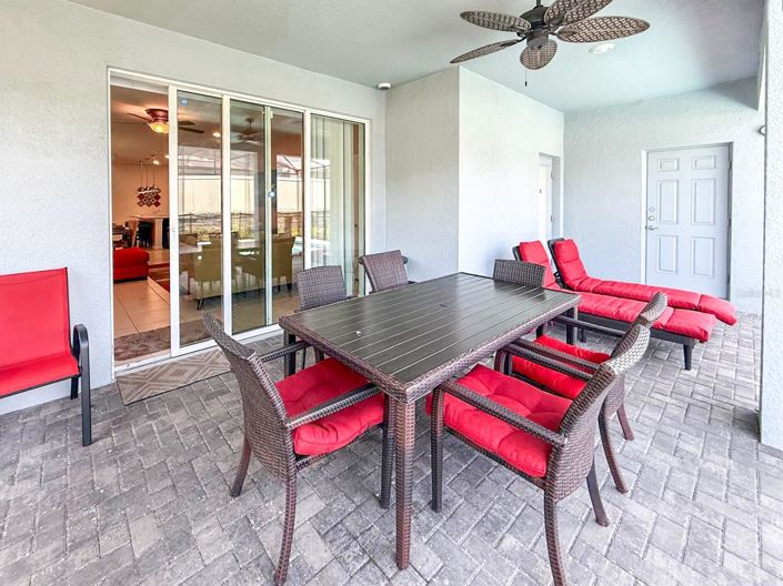 Image No.22-7 Bed House for sale