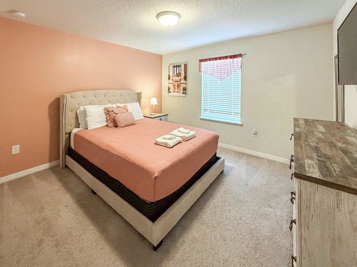 Image No.28-7 Bed House for sale