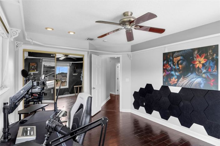 Image No.21-3 Bed House for sale