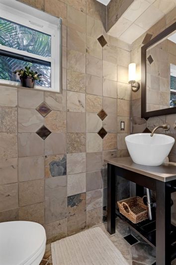 Image No.42-3 Bed House for sale