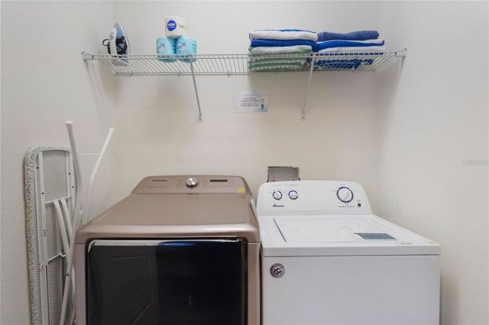 Image No.25-8 Bed House for sale