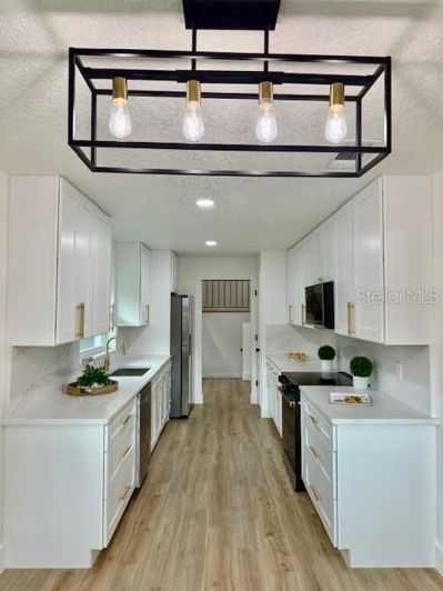 Image No.14-4 Bed House for sale