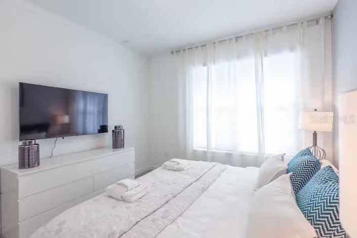 Image No.59-5 Bed House for sale