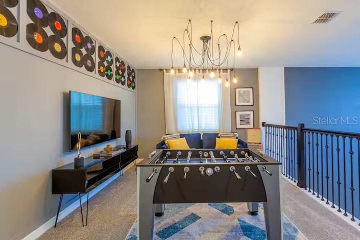 Image No.8-5 Bed House for sale