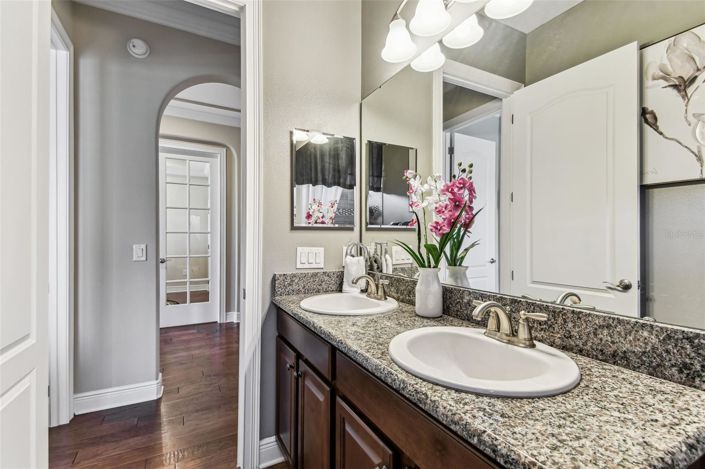 Image No.56-Maison de 4 chambres à vendre à Clermont