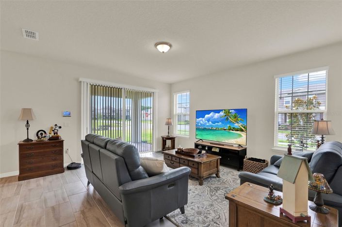 Image No.13-Maison de 4 chambres à vendre à Winter Garden