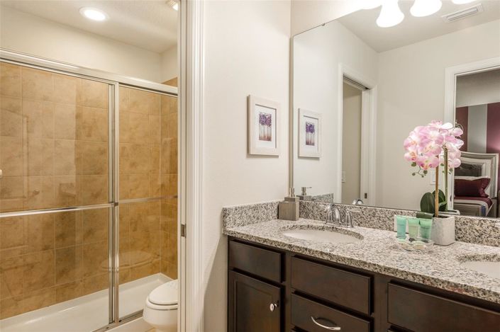 Image No.34-8 Bed House for sale