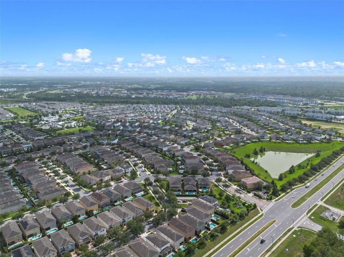 Image No.37-8 Bed House for sale