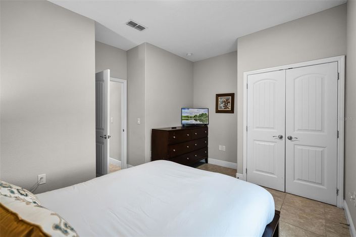 Image No.24-7 Bed House for sale