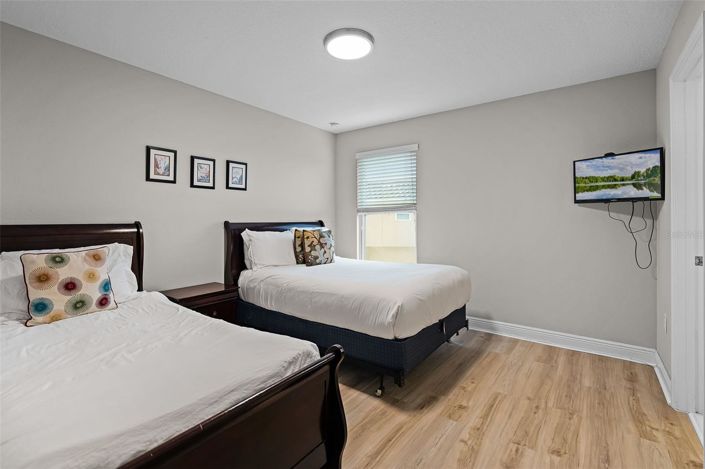 Image No.33-7 Bed House for sale