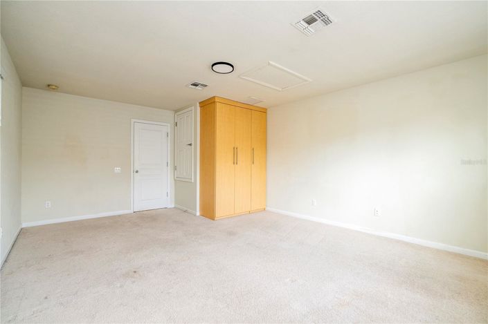 Image No.24-4 Bed House for sale