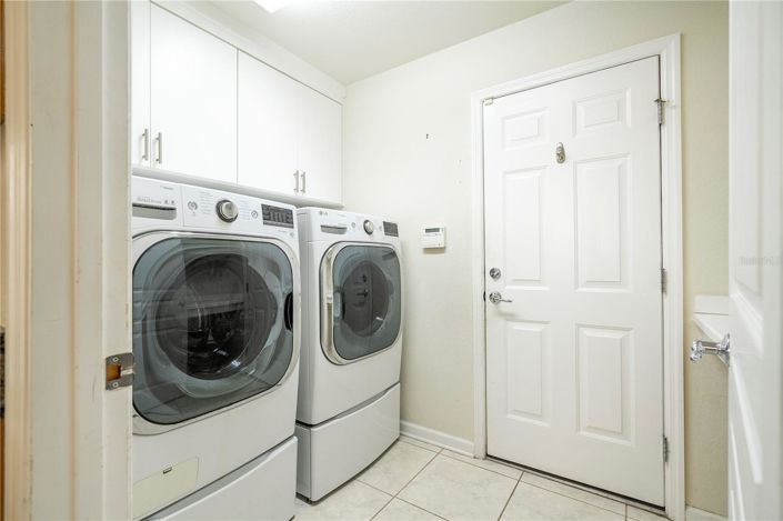 Image No.25-4 Bed House for sale