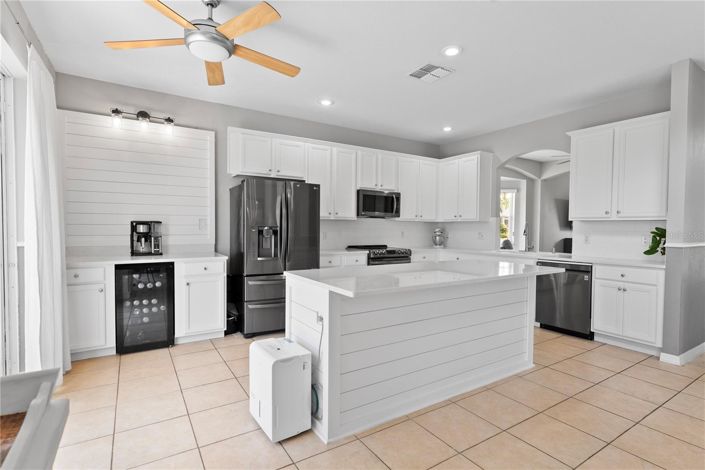 Image No.12-6 Bed House for sale