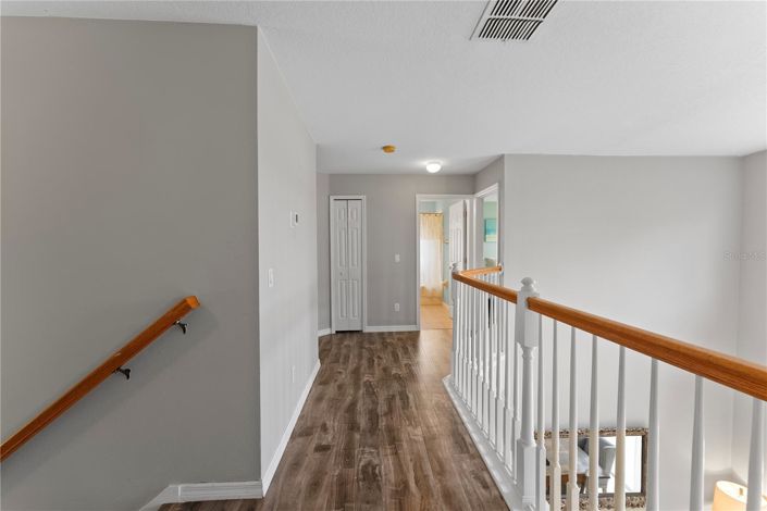 Image No.27-6 Bed House for sale