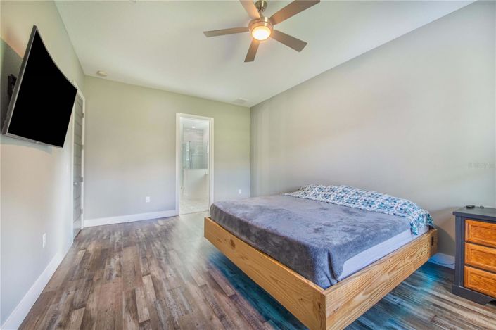 Image No.27-3 Bed House for sale