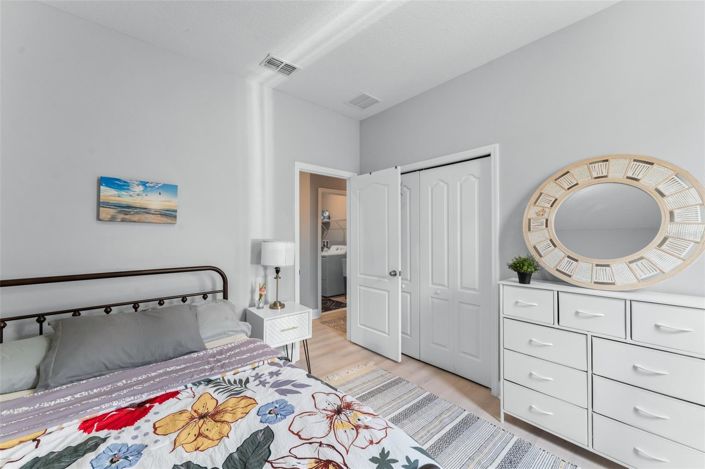 Image No.31-4 Bed House for sale