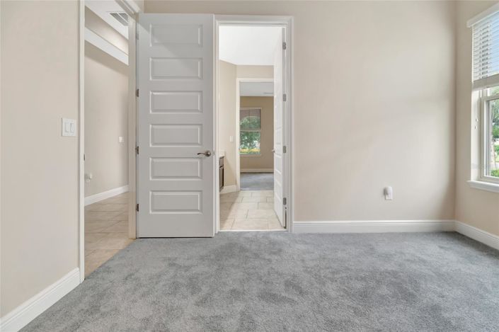 Image No.25-4 Bed House for sale