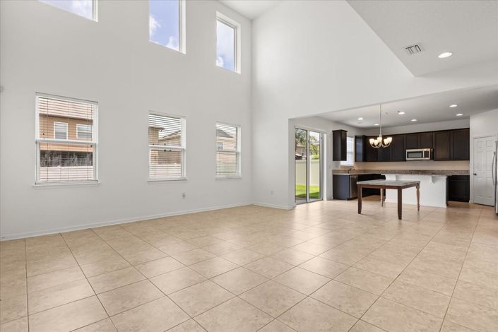 Image No.7-Maison de 4 chambres à vendre à Winter Garden