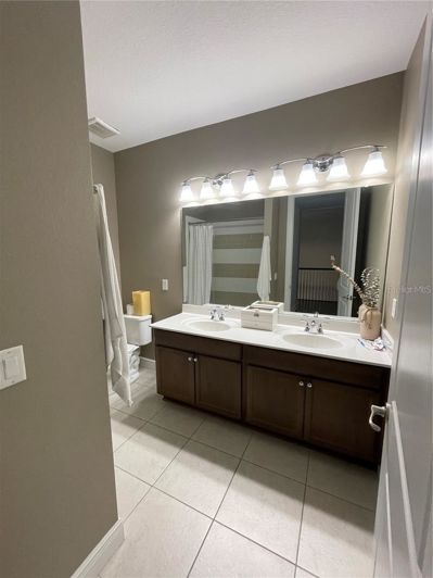 Image No.22-3 Bed Townhouse for sale