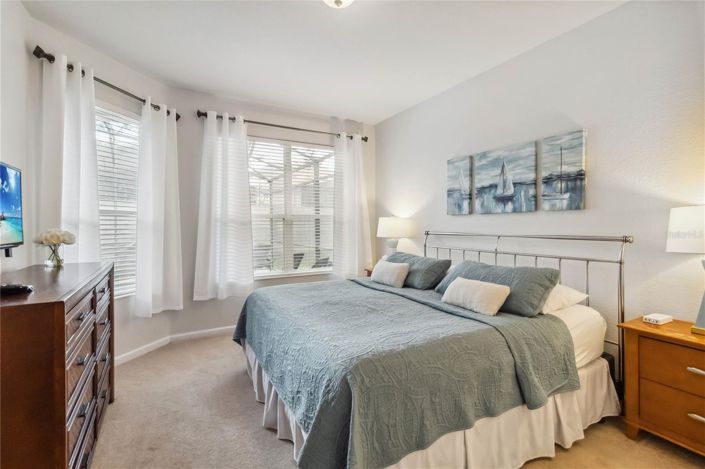 Image No.20-5 Bed House for sale